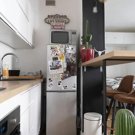 Appartamento Mini Loft Design Proche De La Bastille Parigi