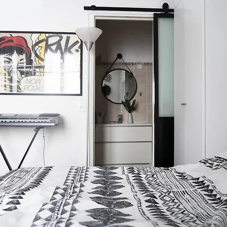 Mini Loft Design Proche De La Bastille Appartamento
